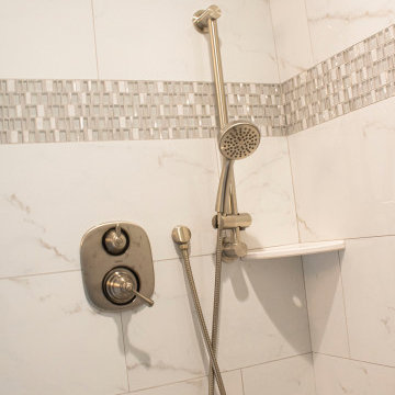 White Bathroom Single Family Home Interior - Arlington Heights, IL