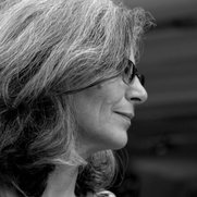 Photo de Karine Benvenuti sculpteur céramiste