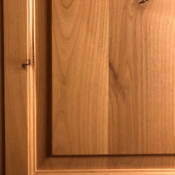 Knotty Alder Master & Guest Closets