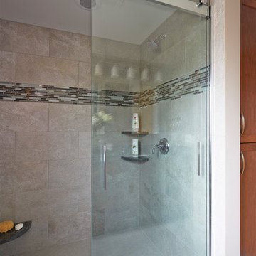 Wauwatosa Main Bathroom