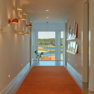 Beach Style Hall