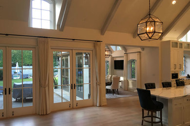 Inspiration for a kitchen remodel in Los Angeles