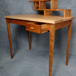 Modern Desk with Compartments - Furniture