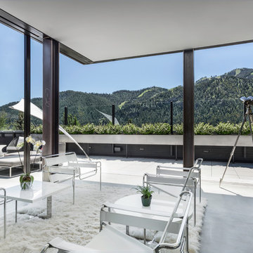411 Penthouse