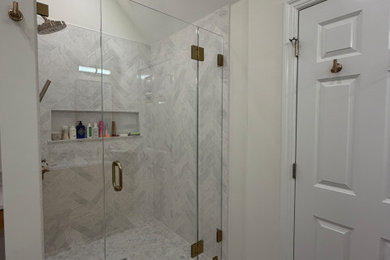 Inspiration for a modern bathroom remodel in Boston