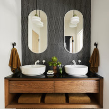 Upstairs bathroom