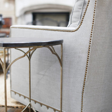 Gabby 10 Distinctive: Swivel Chair