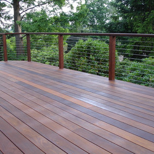Ipe deck with horizontal stainless steel cable