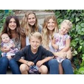Taylor Woods's photo