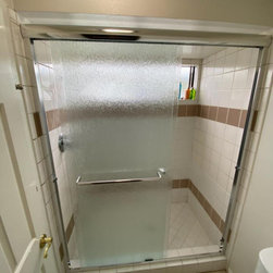 Louise - Glendale - Shower Doors