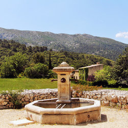 Landscaping Mediterranean Style - Outdoor Fountains And Ponds