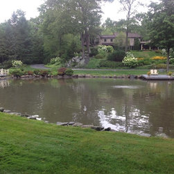 Bedford, NY - Outdoor Fountains And Ponds