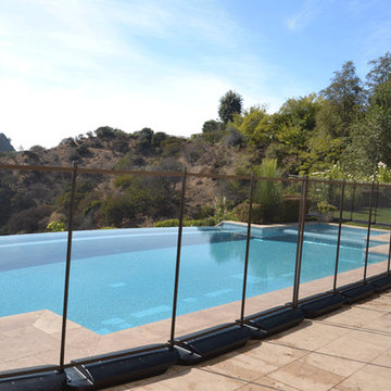 No Holes Pool Feence