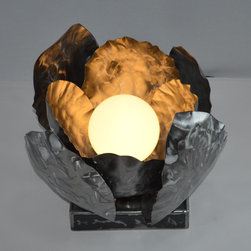 Lampe de table en métal - Luminaire Fantaisie