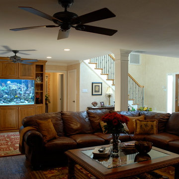 Traditional Style Wall Unit in Oak with Pier Cabinets