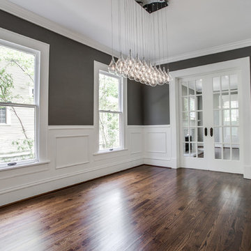 Traditional Dining Room