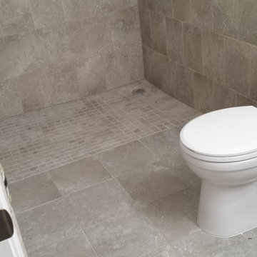 Wheelchair accessible bathroom