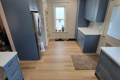 Home design - craftsman home design idea in Toronto