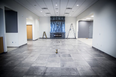 Inspiration for a contemporary home design remodel in Milwaukee