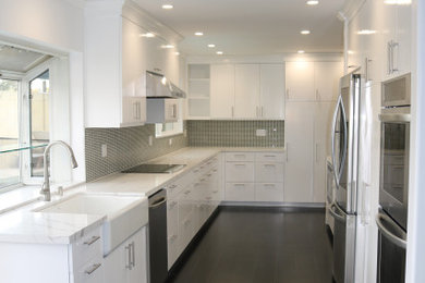 Kitchen photo in Orange County