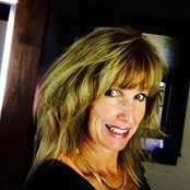Erin Michaud's photo