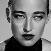 Mavi Staiano's photo