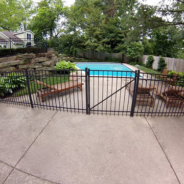 Birmingham MI Custom Stone Walls w/ Pool