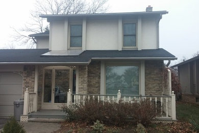 Minimalist home design photo in Toronto