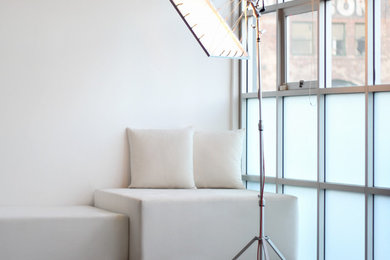 Si-Huis Bi-Plane Floor Lamp and Sofa
