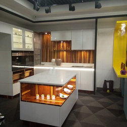 showroom display - Products