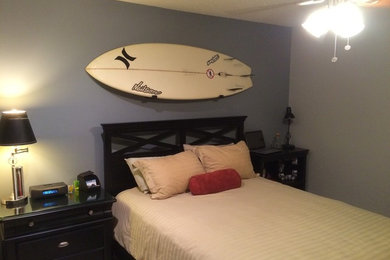 Surfboard Bedroom Rack - Black