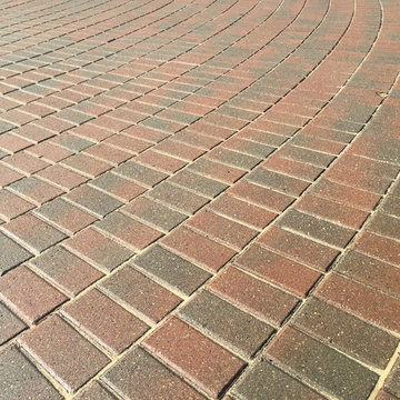 Brick Paver Cleaning | Brick Paver Sealing | Gloss Sealer | Oakland Township, MI