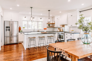 Inspiration for a transitional kitchen remodel in New York