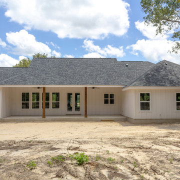 218 Lavernia