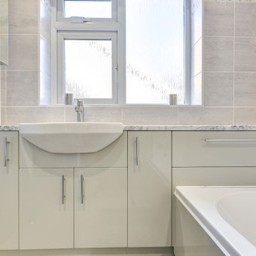 Warm Bathroom in Woodingdean, East Sussex