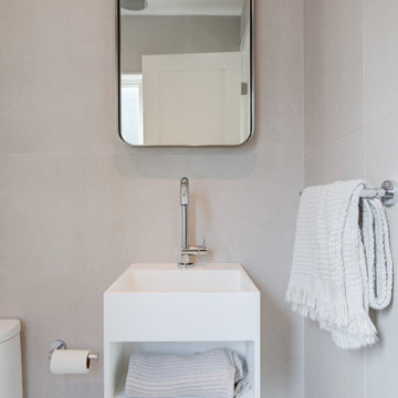 Huntington Bay Bath and Powder Room
