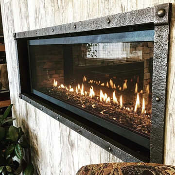Fireplaces - Holiday Spirit