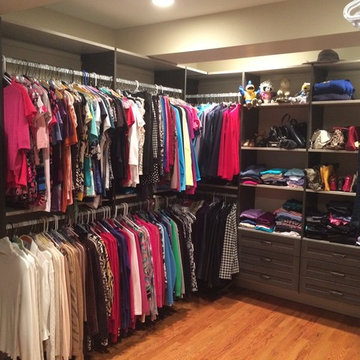 Walk-In Closets