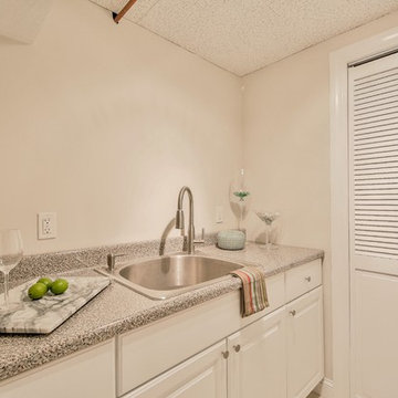 Middleton Split Occupied Staging