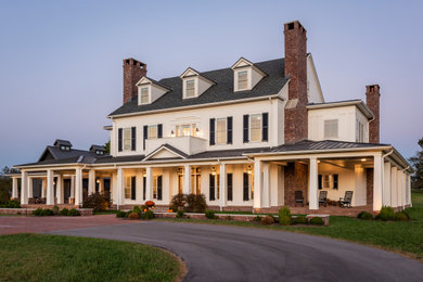 Exterior home idea in Nashville