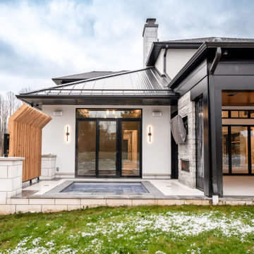 2023 Contemporary Haven
