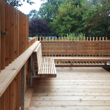 Dundas Deck
