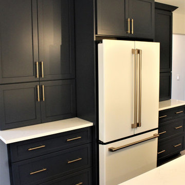 Starmark Kitchen in Bridgeport Blueberry w/ Walnut Oregano Floating Shelves