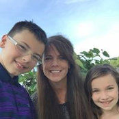 Melissa Lowe-Lima's photo