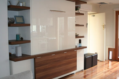 Inspiration for a modern family room in Melbourne.