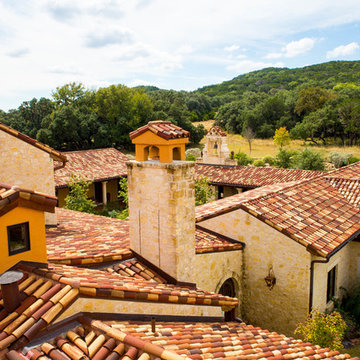 Hacienda on Seco Creek