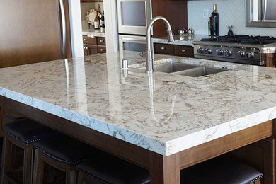 Kitchen - kitchen idea in San Diego