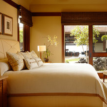 T Downstairs Bed