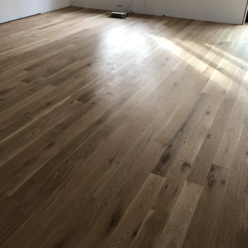 Loba Invisble Protect on European Oak