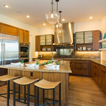 Gig Harbor Home of Distinction presented by KOMO-TV